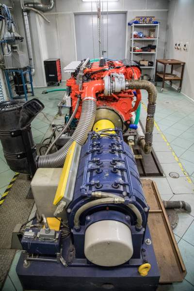 Prezentacja spalinowego silnika na wodór, sukces Politechniki Krakowskiej - zdjęcie 9