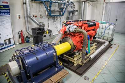 Prezentacja spalinowego silnika na wodór, sukces Politechniki Krakowskiej - zdjęcie 4