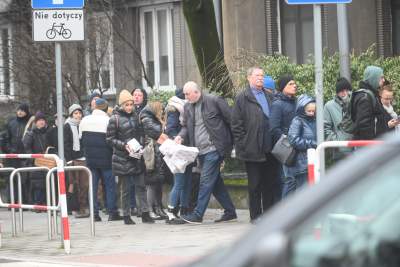 A Wy w jak długim "ogonku" dziś staliście? Słodkie szaleństwo - zdjęcie 3