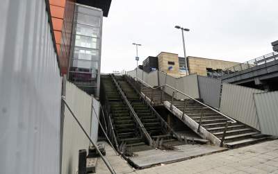 To się dzieje naprawdę: tak znikają nieruchome ruchome schody - zdjęcie 11