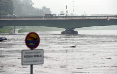 Woda powoli opada, ale sprzątania będzie sporo... - zdjęcie 8