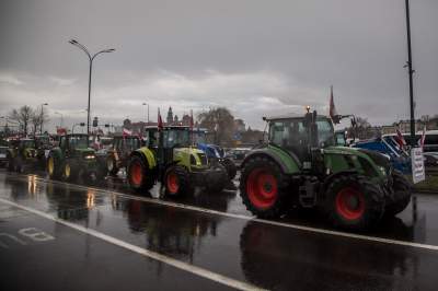 Tak zakorkowali dziś miasto, pokaz mocy nie tylko ciągników - zdjęcie 20