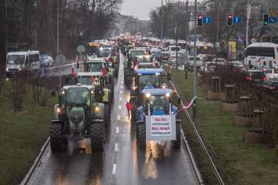 Tak zakorkowali dziś miasto, pokaz mocy nie tylko ciągników - zdjęcie 15
