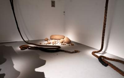 „Daj mi wszystko” – dzieła podarowane przez Starmachów dozobaczenia w Bunkrze Sztuki - zdjęcie 21