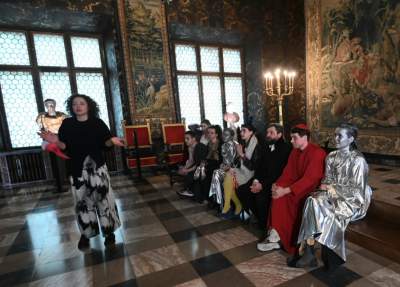 Śmiały spektakl w wawelskich komnatach, opowieść o pięknie, nienawiści i ego - zdjęcie 15