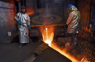 Będzie ważył 700 kilogramów i zawiśnie w Bazylice Mariackiej - zdjęcie 8