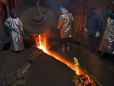 Będzie ważył 700 kilogramów i zawiśnie w Bazylice Mariackiej - zdjęcie 14