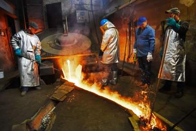 Będzie ważył 700 kilogramów i zawiśnie w Bazylice Mariackiej - zdjęcie 10