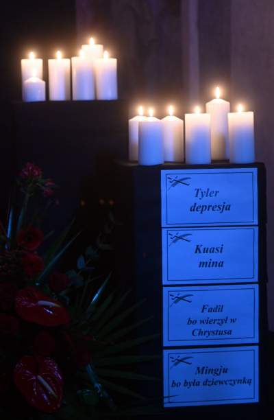 Koło tego grobu nie sposób przejść obojętnym... - zdjęcie 8