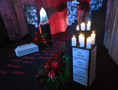 Koło tego grobu nie sposób przejść obojętnym... - zdjęcie 1