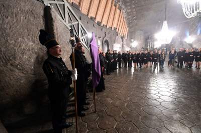 "Golgota Wielicka " w kopalni soli w Wieliczce - zdjęcie 36