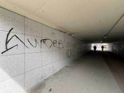 Estakady kolejowe i to co pod nimi, ulubione przez wandali - zdjęcie 4