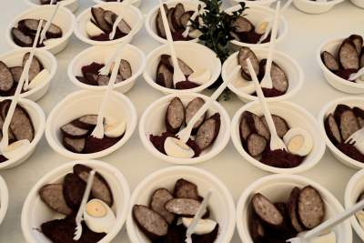 Tradycyjne święcenie na Rynku, z udziałem władz kościelnych i świeckich - zdjęcie 13