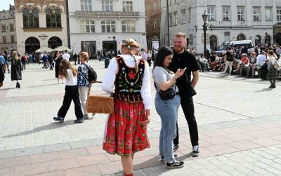 Turyści, zwłaszcza z Hiszpani pokochali wielkanocny Kraków - zdjęcie 13