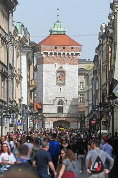 Turyści, zwłaszcza z Hiszpani pokochali wielkanocny Kraków - zdjęcie 6