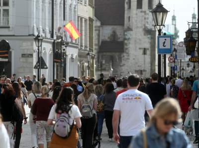Turyści, zwłaszcza z Hiszpani pokochali wielkanocny Kraków - zdjęcie 20