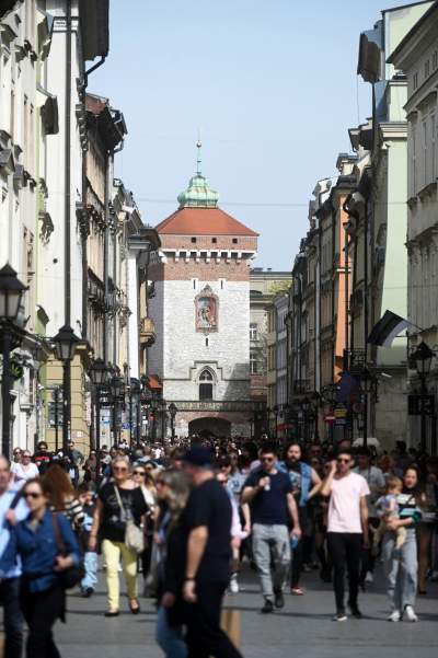 Turyści, zwłaszcza z Hiszpani pokochali wielkanocny Kraków - zdjęcie 3
