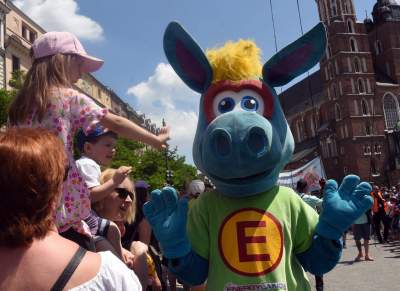 Dziesiątki smoków opanowały Kraków. Wyjątkowy korowód - zdjęcie 34