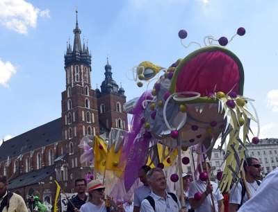 Dziesiątki smoków opanowały Kraków. Wyjątkowy korowód - zdjęcie 46