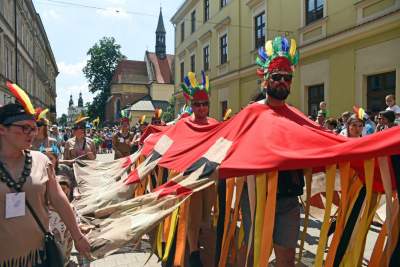 Dziesiątki smoków opanowały Kraków. Wyjątkowy korowód - zdjęcie 9