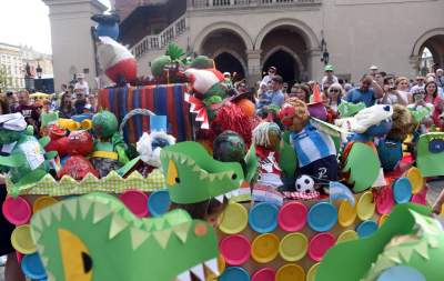 Dziesiątki smoków opanowały Kraków. Wyjątkowy korowód - zdjęcie 44