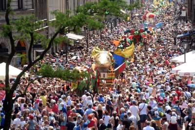 Dziesiątki smoków opanowały Kraków. Wyjątkowy korowód - zdjęcie 29