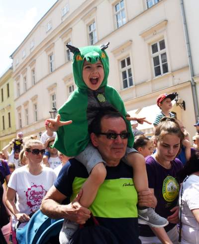 Dziesiątki smoków opanowały Kraków. Wyjątkowy korowód - zdjęcie 4