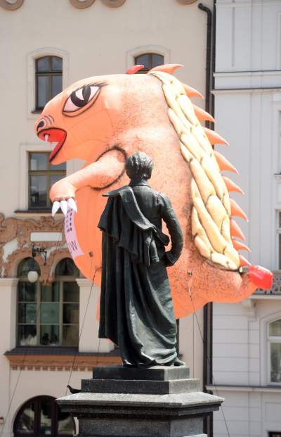 Dziesiątki smoków opanowały Kraków. Wyjątkowy korowód - zdjęcie 31