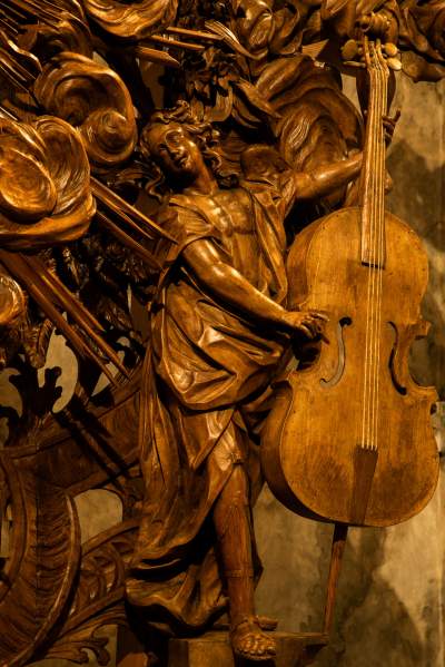 Kaplica. Staropolskie Sacrum na Zamku Pieskowa Skala - zdjęcie 6