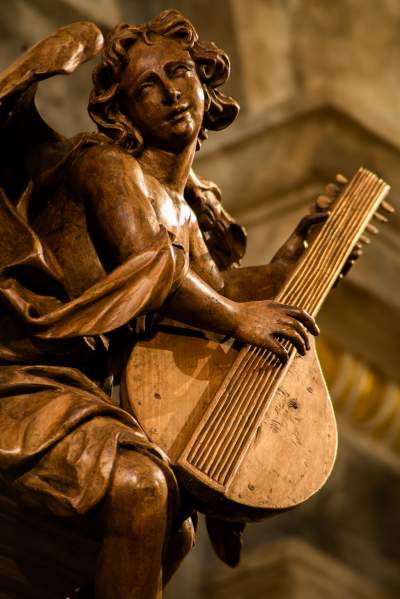 Kaplica. Staropolskie Sacrum na Zamku Pieskowa Skala - zdjęcie 12