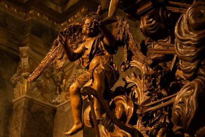 Kaplica. Staropolskie Sacrum na Zamku Pieskowa Skala - zdjęcie 7