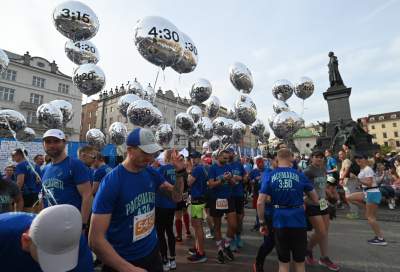 Przybyłem, przebiegłem, zwyciężyłem i... padłem. 21. Cracovia Maraton - zdjęcie 10
