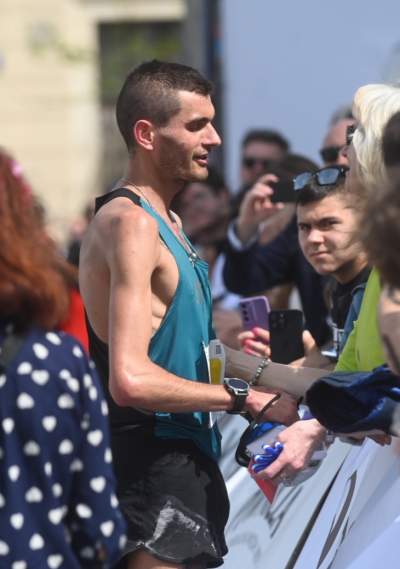 Przybyłem, przebiegłem, zwyciężyłem i... padłem. 21. Cracovia Maraton - zdjęcie 28