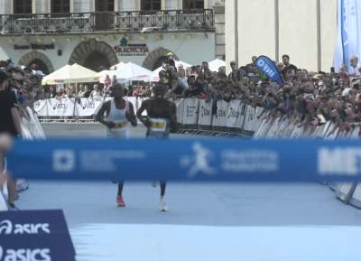 Przybyłem, przebiegłem, zwyciężyłem i... padłem. 21. Cracovia Maraton - zdjęcie 26