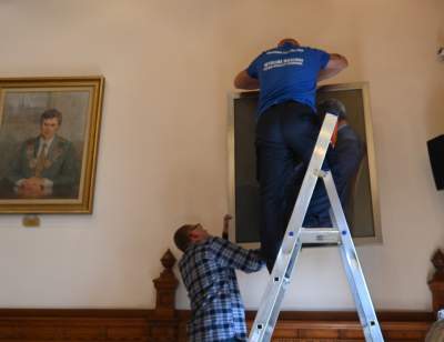 Portret Jacka Majchrowskiego zawisł w sali Kupieckiej magistratu - zdjęcie 11