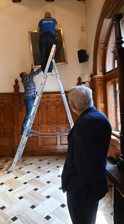 Portret Jacka Majchrowskiego zawisł w sali Kupieckiej magistratu - zdjęcie 5