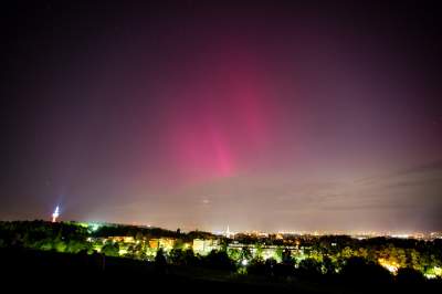 Zorza polarna nad Krakowem, co za widok! - zdjęcie 1