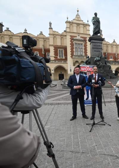 Próbuje swych sił w europejskich wyborach w Krakowie, kampania nabiera tempa - zdjęcie 3