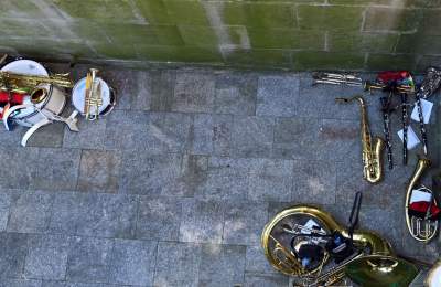 Tradycyjna procesja na Skałkę: hierarchowie, wierni i politycy (głównie PiS) - zdjęcie 44