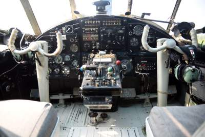 W stanie wojennym tym samolotem uciekli na Zachód. Teraz powtórzyli ten lot... - zdjęcie 14