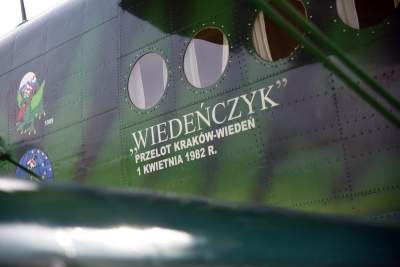 W stanie wojennym tym samolotem uciekli na Zachód. Teraz powtórzyli ten lot... - zdjęcie 12