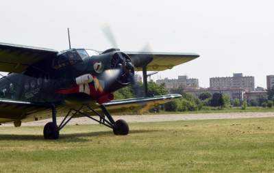 W stanie wojennym tym samolotem uciekli na Zachód. Teraz powtórzyli ten lot... - zdjęcie 22