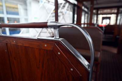 Ten tramwaj nigdy w Krakowie nie kursował, ale jest piękny! - zdjęcie 11