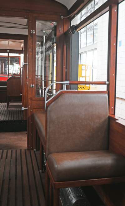 Ten tramwaj nigdy w Krakowie nie kursował, ale jest piękny! - zdjęcie 10