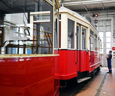 Ten tramwaj nigdy w Krakowie nie kursował, ale jest piękny! - zdjęcie 3