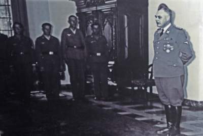 Krakowianie na afiszach śmierci, poruszająca wystawa - zdjęcie 24