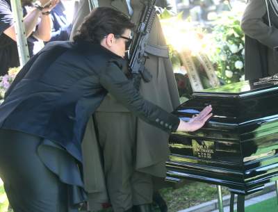 Pożegnanie Jana A.P. Kaczmarka, laureat Oscara spoczął na Cmentarzu Rakowickim - zdjęcie 22