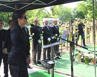 Pożegnanie Jana A.P. Kaczmarka, laureat Oscara spoczął na Cmentarzu Rakowickim - zdjęcie 27