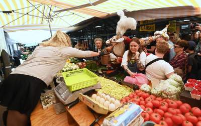 Dorota Segda i zaskakujące spotkania na trasie pochodu Lajkonika - zdjęcie 9