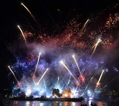 Wielkie smocze widowisko pod Wawelem, widzowie zachwyceni - zdjęcie 25